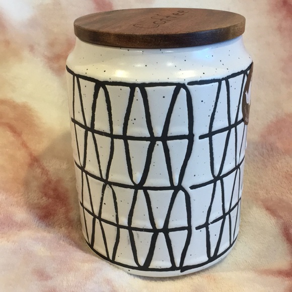 White & Black Geometric Ceramic Coffee Storage Canister NWT The Old Pottery Co - Picture 5 of 16